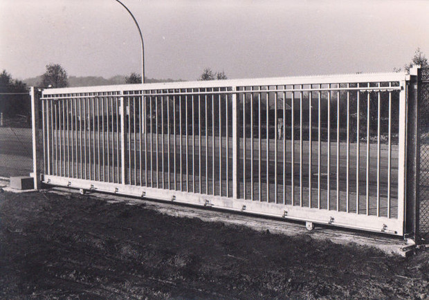 Slliding Gate in the 70's